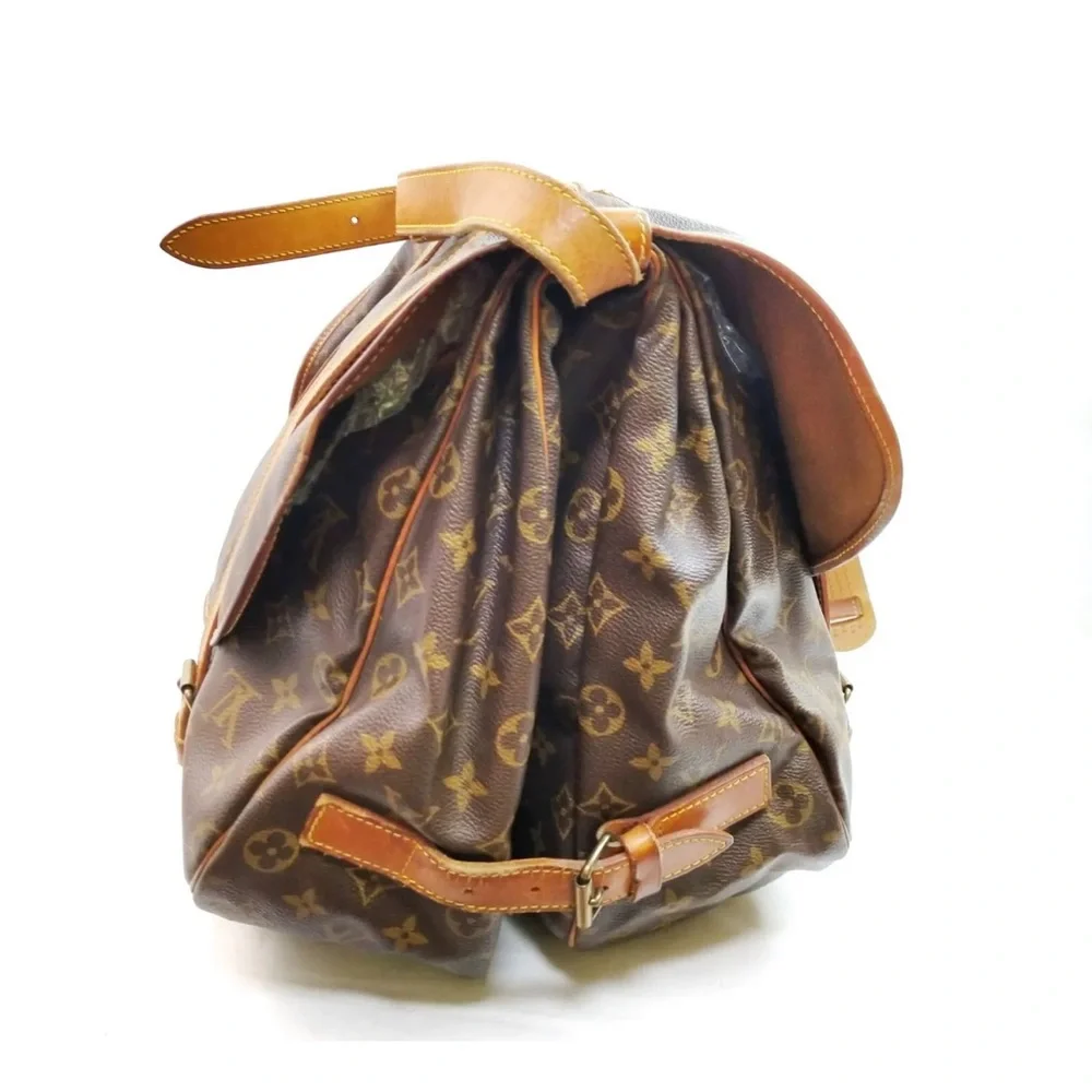 Louis Vuitton Monogram Brown & Tan Shoulder Bag - Picture 8 of 16